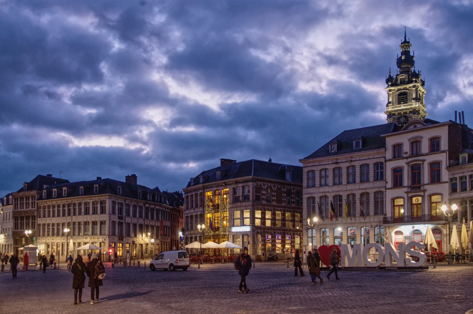 Guía Erasmus en Mons